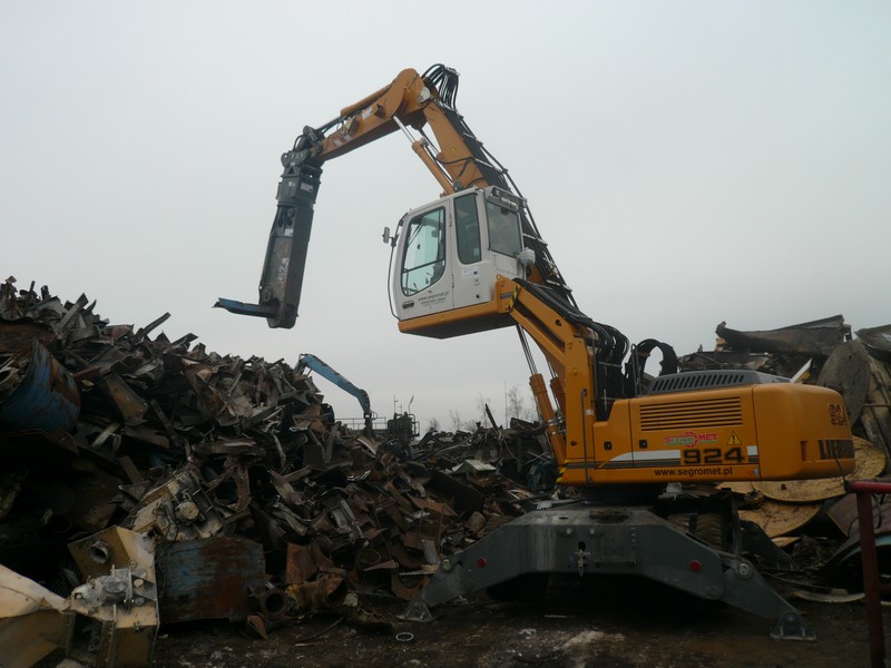 LIEBHERR A924